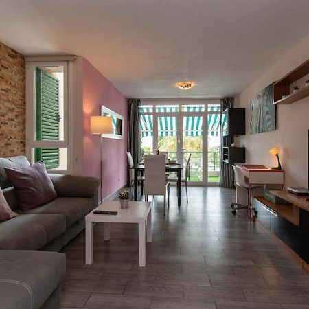 Duplex In Playa De Las Americas-Center Exterior photo